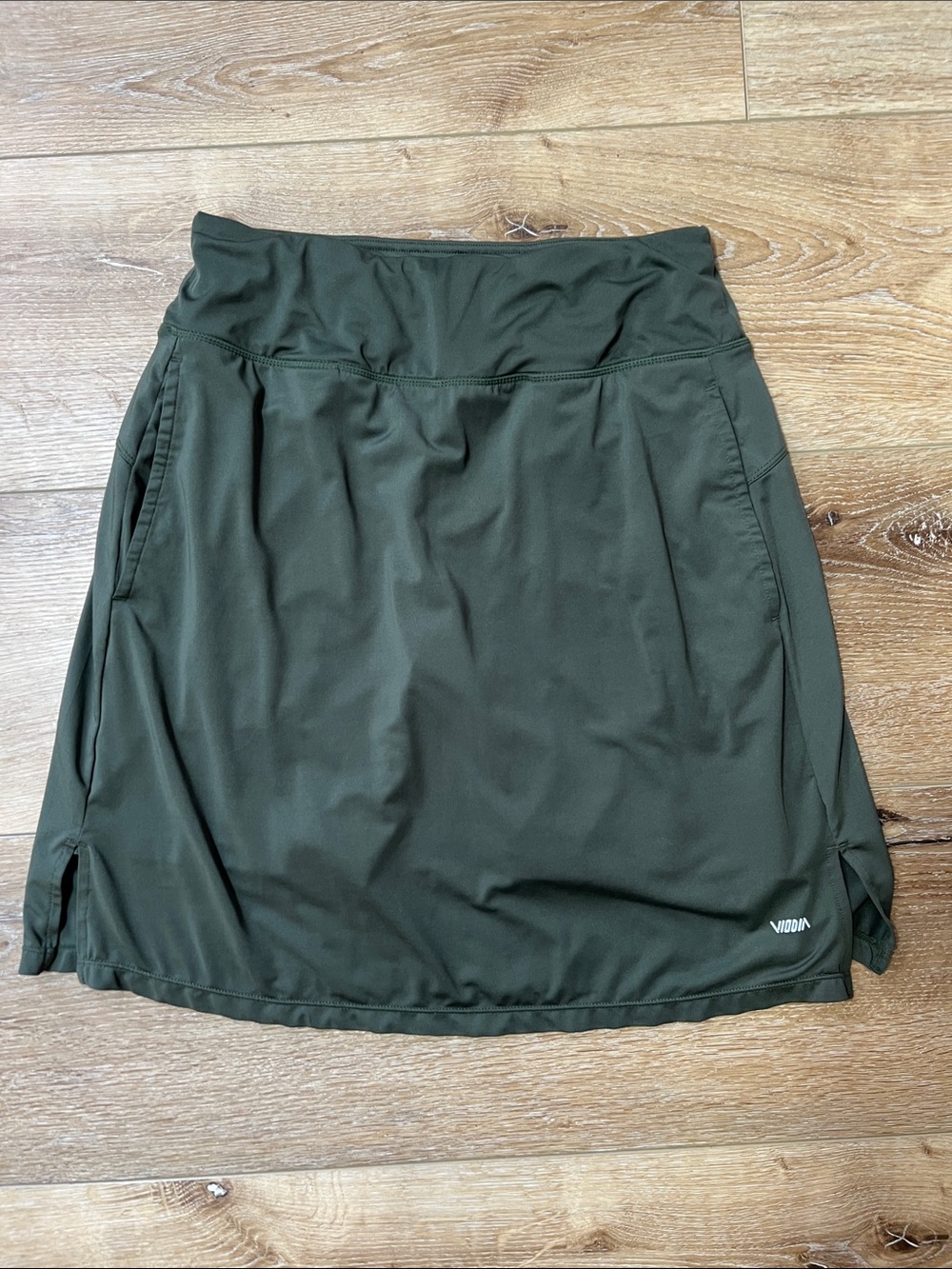 Athletic skirt